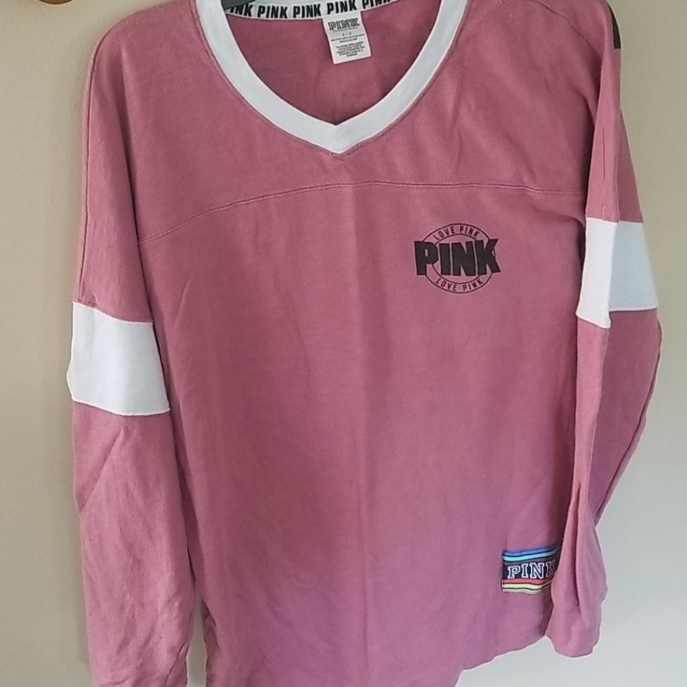 VS Pink shirt